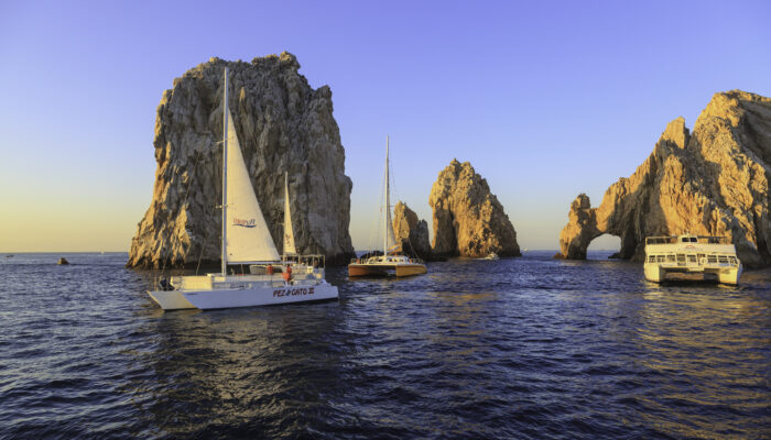 Catamans, nahe Land’s End, Cabo San Lucas, Baja CA, Mexiko.